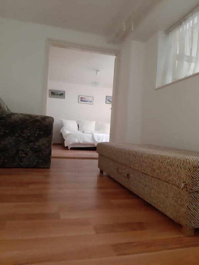 Cosa-Nostra Appartement Hajdúszoboszló Buitenkant foto