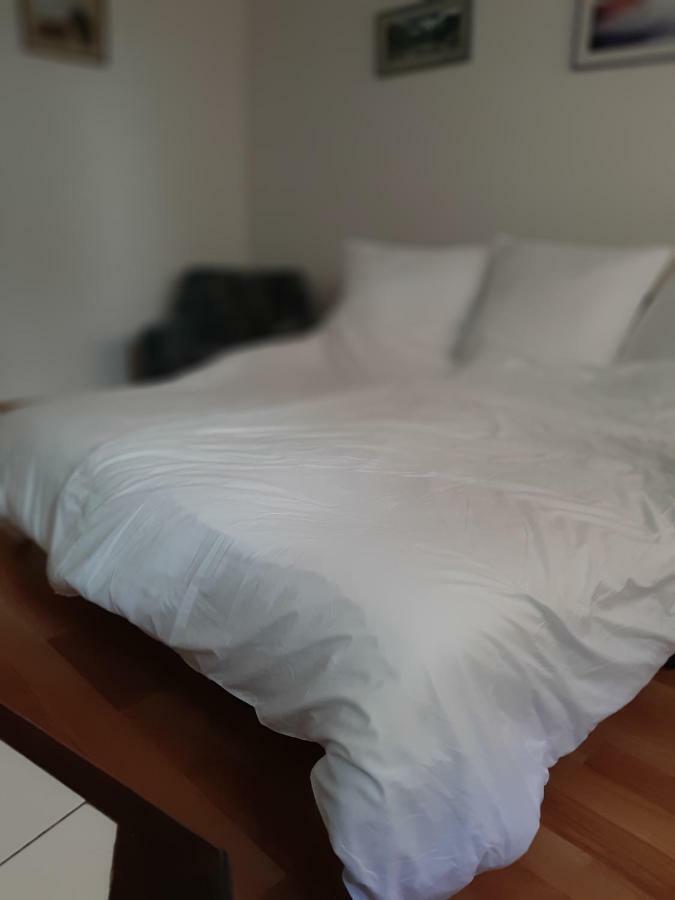 Cosa-Nostra Appartement Hajdúszoboszló Buitenkant foto